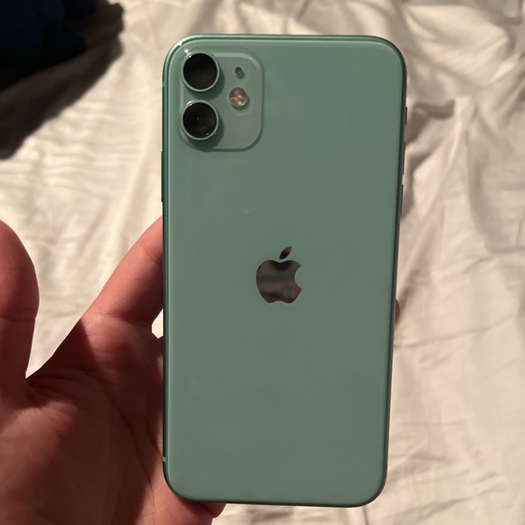 iPhone 11